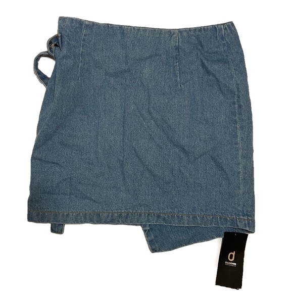 DENIM WRAP MINI SKIRT NWT Y2K - Picture 3 of 3
